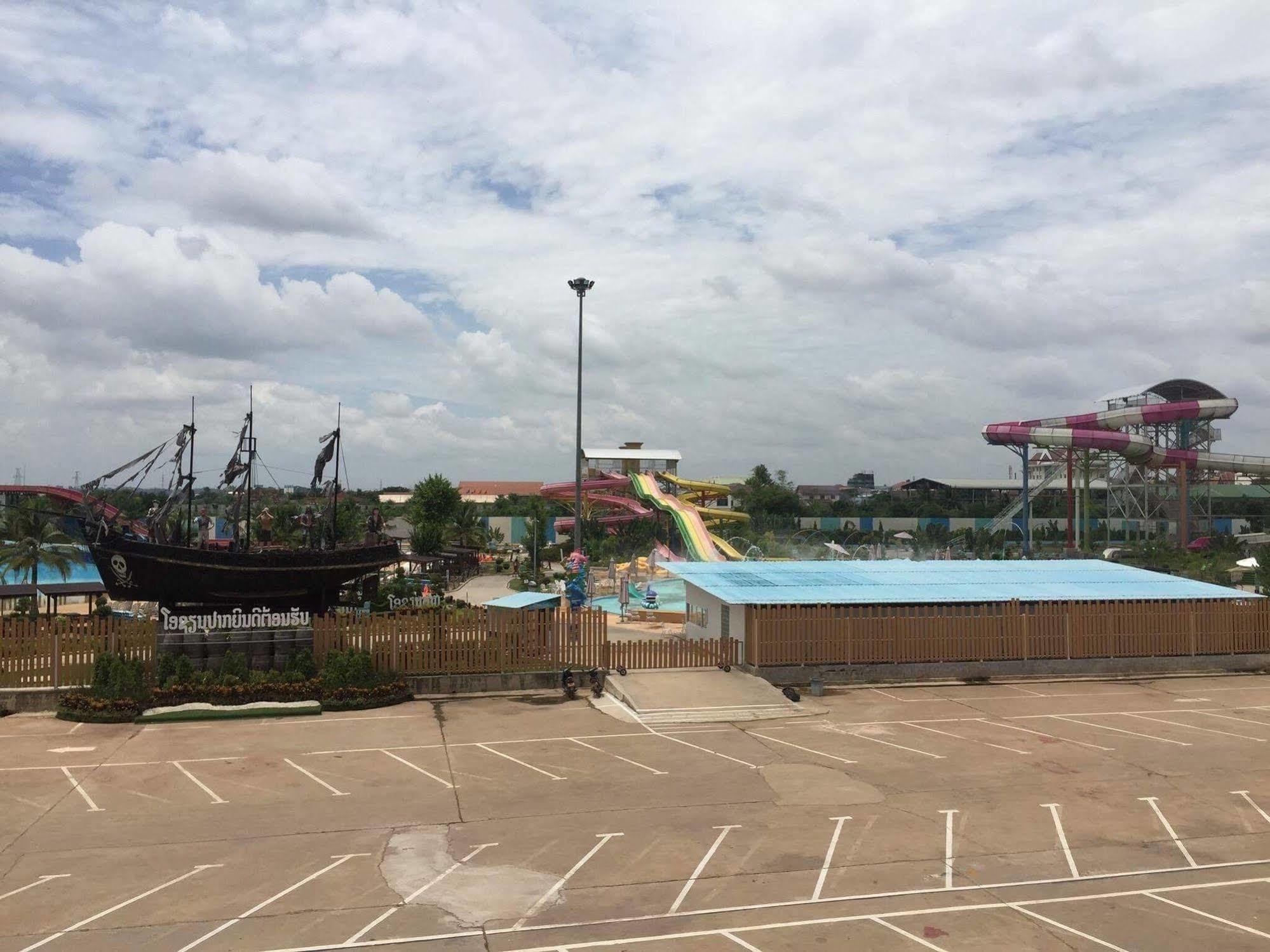 Domon Hotel Wientian Zewnętrze zdjęcie